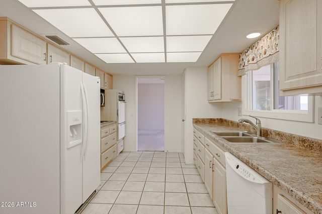 12406 N VISTA GRANDE Court, Sun City, AZ 85351