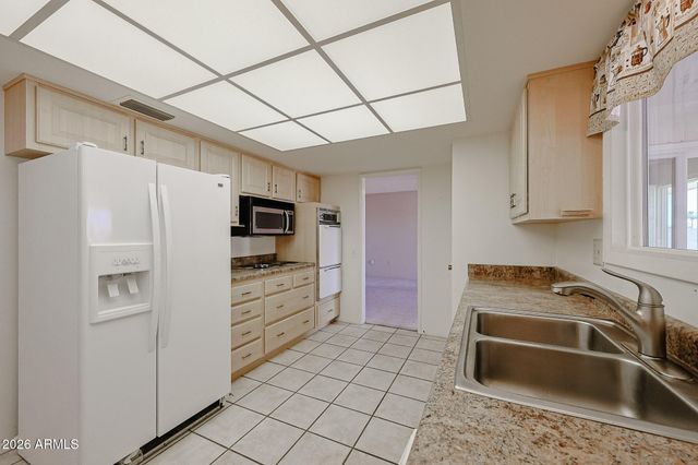 12406 N VISTA GRANDE Court, Sun City, AZ 85351