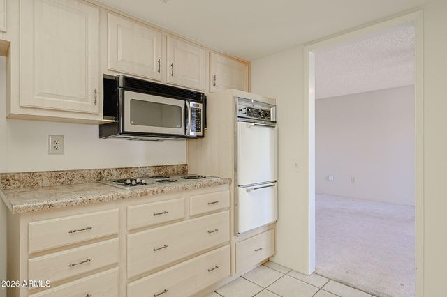 12406 N VISTA GRANDE Court, Sun City, AZ 85351