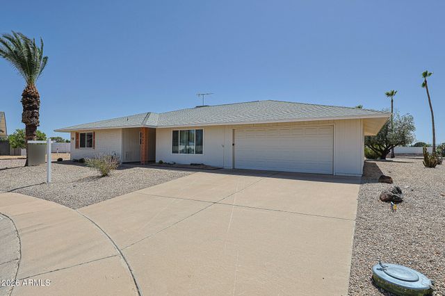 12406 N VISTA GRANDE Court, Sun City, AZ 85351