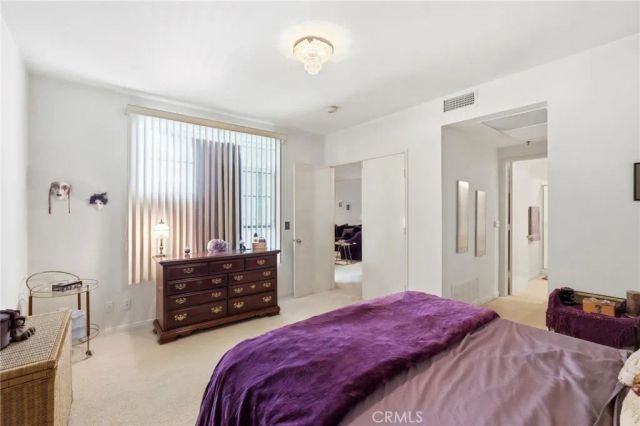 5350 White Oak Avenue 212, Encino, CA 91316