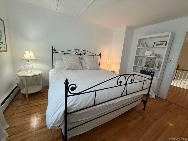 250 Oneck Lane, Westhampton, NY 11978