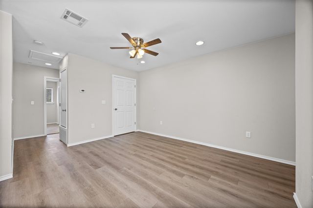 2615 Ektom DR C, Austin, TX 78745