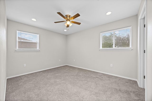 2615 Ektom DR C, Austin, TX 78745