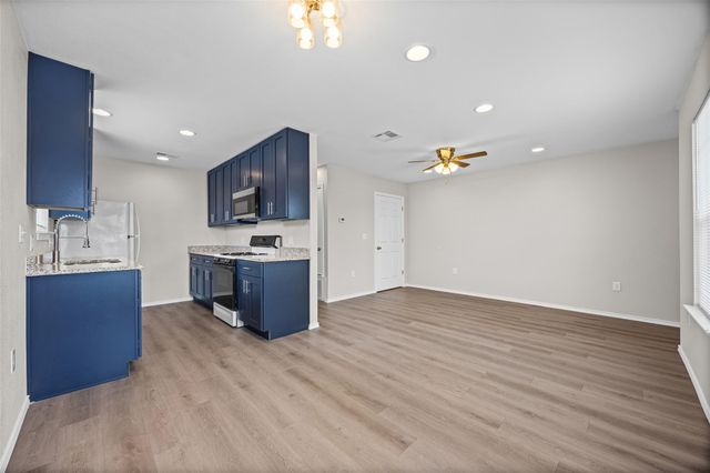 2615 Ektom DR C, Austin, TX 78745