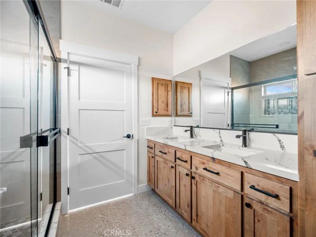 16173 Pela Road, Apple Valley, CA 92307