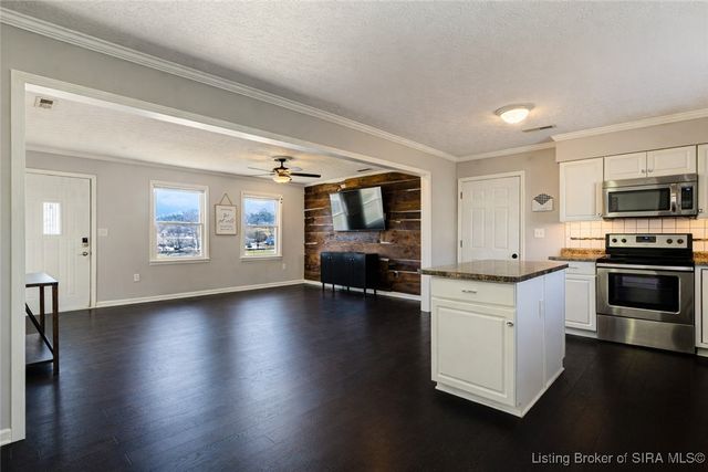 7348 Meadowlark Drive NE, Lanesville, IN 47136