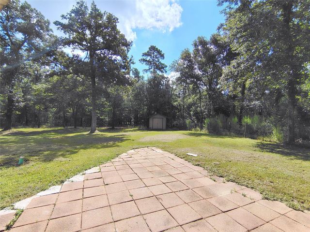 25934 Pine Oak Drive, Hockley, TX 77447