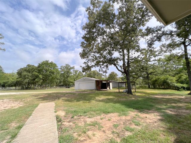 25934 Pine Oak Drive, Hockley, TX 77447