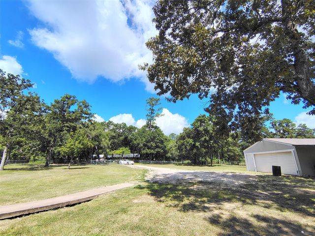25934 Pine Oak Drive, Hockley, TX 77447