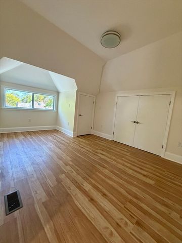 12 Florence Ave 2, Arlington, MA 02476