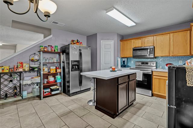 4007 Willow Leaf Court, Dallas, TX 75212