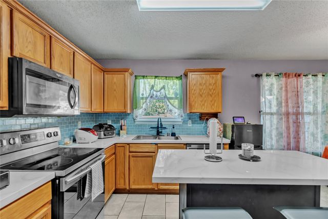 4007 Willow Leaf Court, Dallas, TX 75212