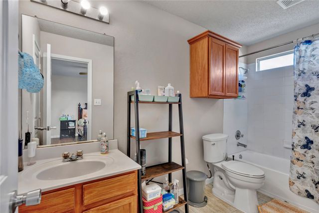 4007 Willow Leaf Court, Dallas, TX 75212