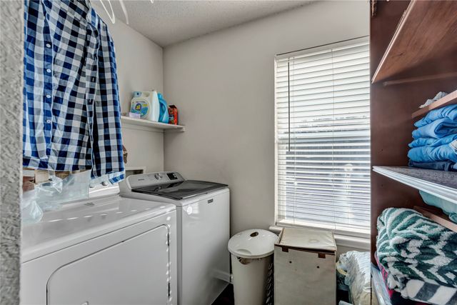 4007 Willow Leaf Court, Dallas, TX 75212