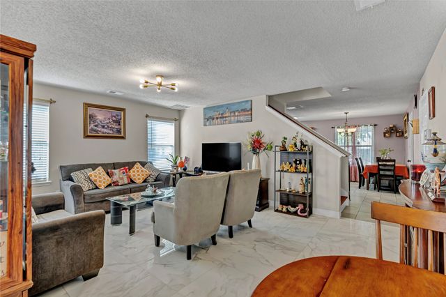 4007 Willow Leaf Court, Dallas, TX 75212