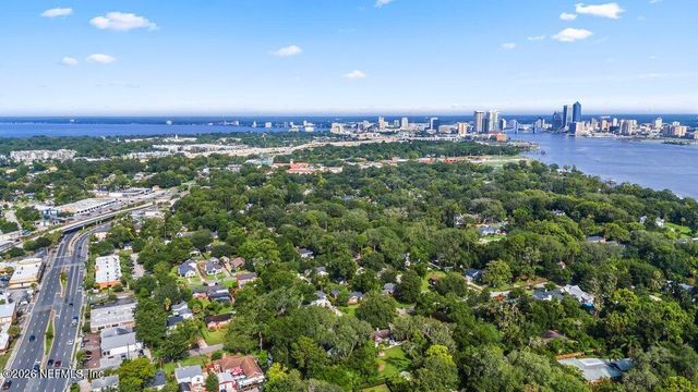 1507 TIBER Avenue, Jacksonville, FL 32207