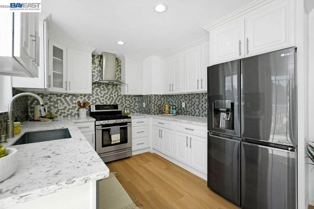 2038 Hartnell St, Union City, CA 94587