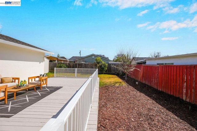 2038 Hartnell St, Union City, CA 94587