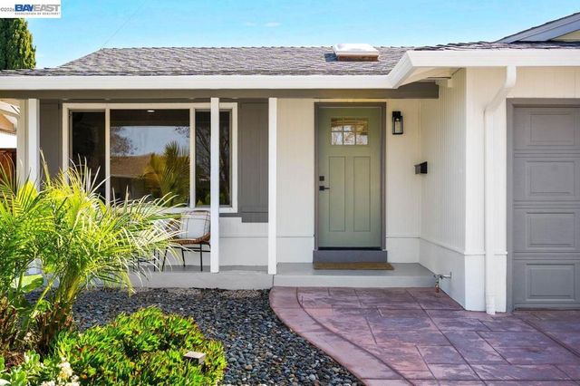 2038 Hartnell St, Union City, CA 94587