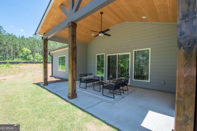 280 Wolf Creek Cove, Lagrange, GA 30240