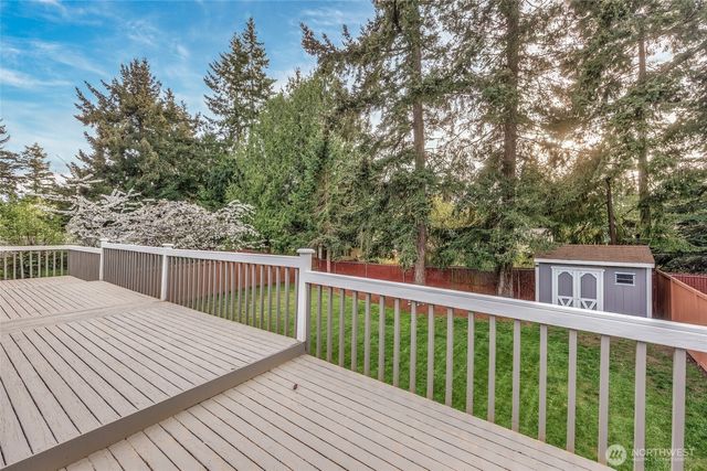24941 13th Place S, Des Moines, WA 98198