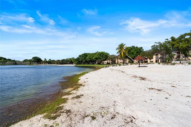 15295 SW 106th Ln 717, Miami, FL 33196