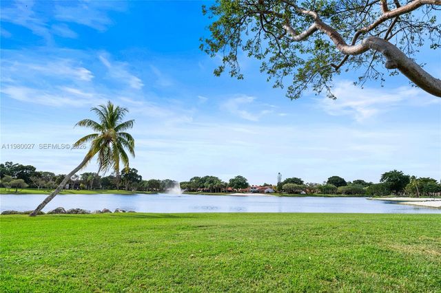 15295 SW 106th Ln 717, Miami, FL 33196