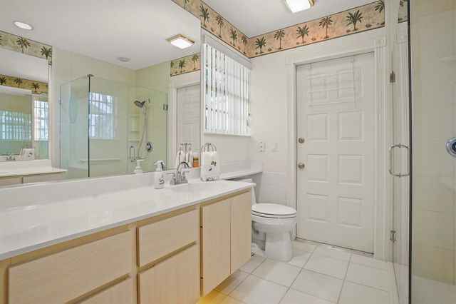 1772 SW Waterfall Boulevard, Palm City, FL 34990