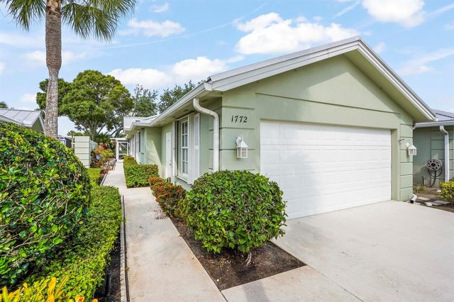 1772 SW Waterfall Boulevard, Palm City, FL 34990