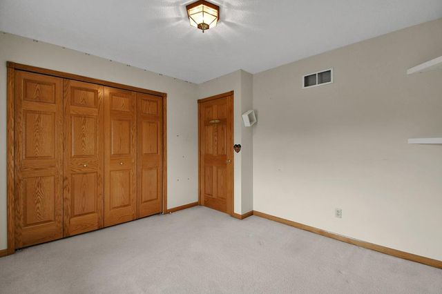 2433 Whitney Ave, Mansfield, OH 44906