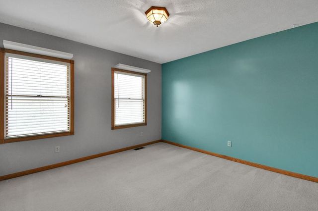 2433 Whitney Ave, Mansfield, OH 44906