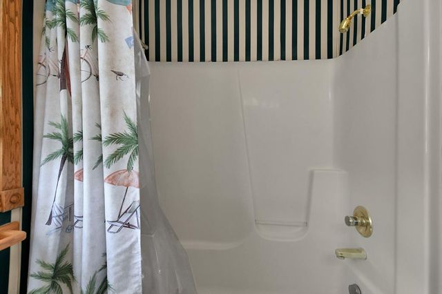 2433 Whitney Ave, Mansfield, OH 44906