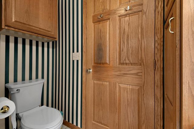 2433 Whitney Ave, Mansfield, OH 44906