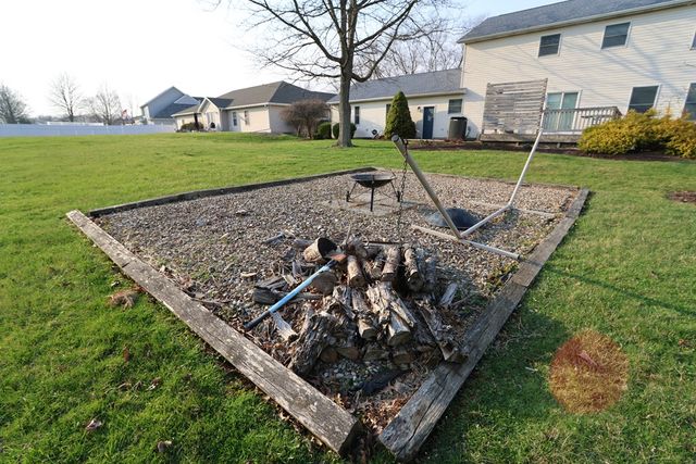 2433 Whitney Ave, Mansfield, OH 44906