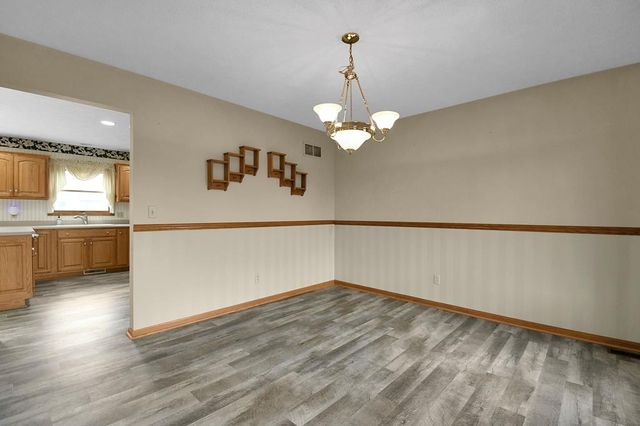 2433 Whitney Ave, Mansfield, OH 44906