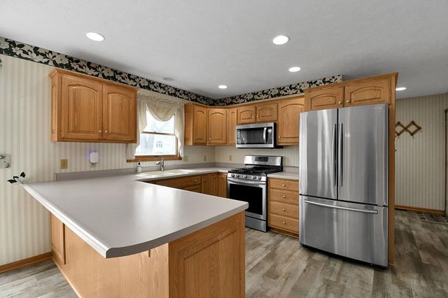 2433 Whitney Ave, Mansfield, OH 44906