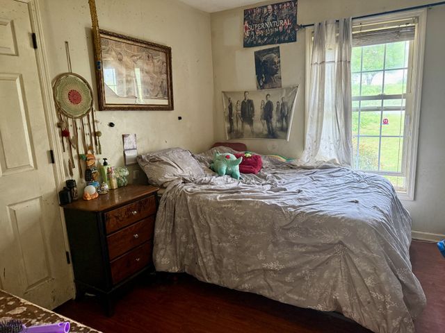 102 McKinney St, Estill Springs, TN 37330