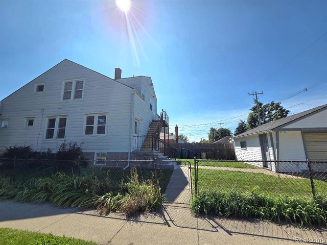1606 Wilson Avenue, Lincoln Park, MI 48146