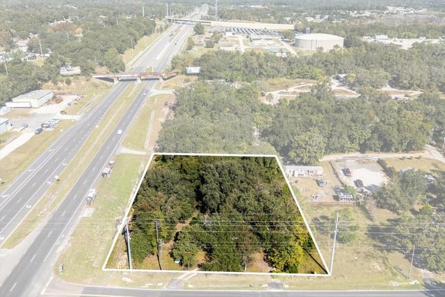 2009 ROBIE AVENUE, Mount Dora, FL 32757