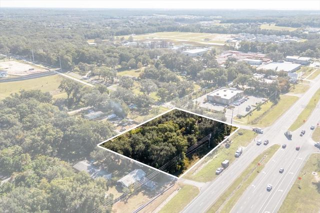 2009 ROBIE AVENUE, Mount Dora, FL 32757