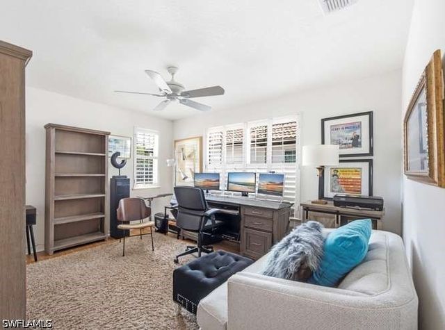 2515 Talon CT 404, Naples, FL 34105