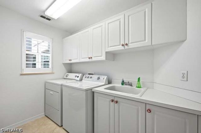 2515 Talon CT 404, Naples, FL 34105