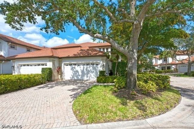 2515 Talon CT 404, Naples, FL 34105