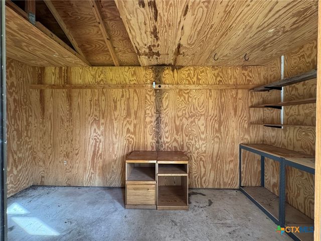 1464 Robin Lane, Seguin, TX 78155