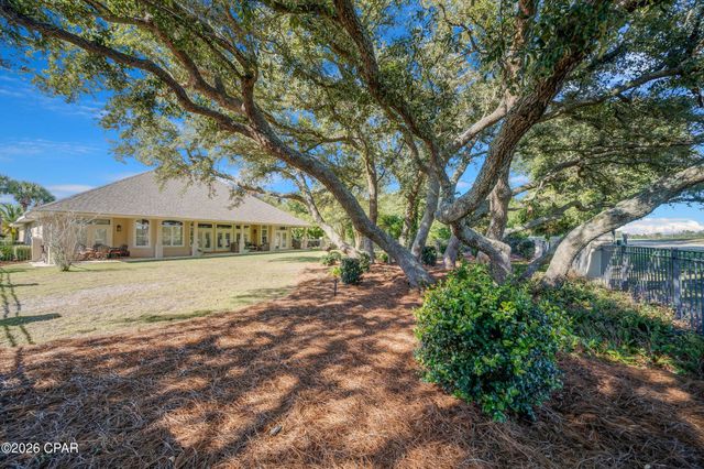 100 Legend Lakes Drive, Panama City, FL 32408