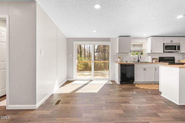 7761 Old 421 Road, Liberty, NC 27298