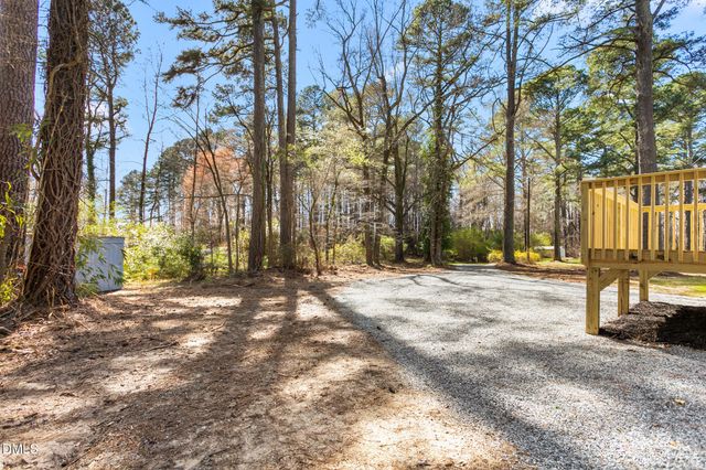 7761 Old 421 Road, Liberty, NC 27298