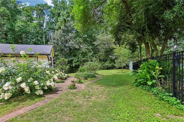 4728 N Springs Court NW, Kennesaw, GA 30144