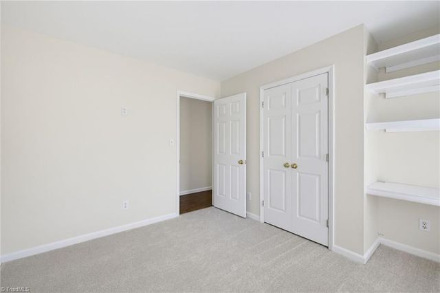 8 Cardwell Point, Greensboro, NC 27407